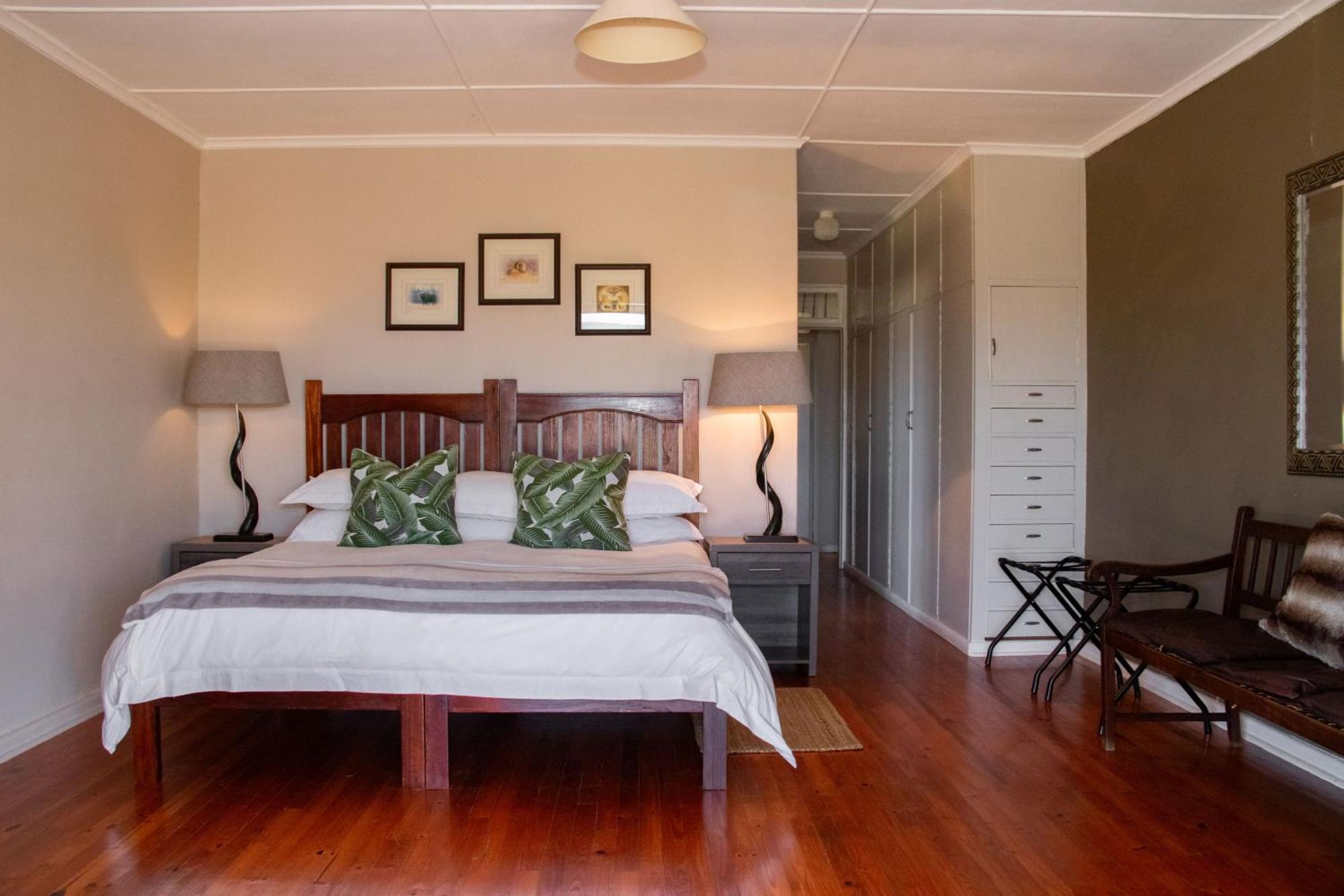 The Ranch House At African Safari Lodge Grahamstown Exterior foto